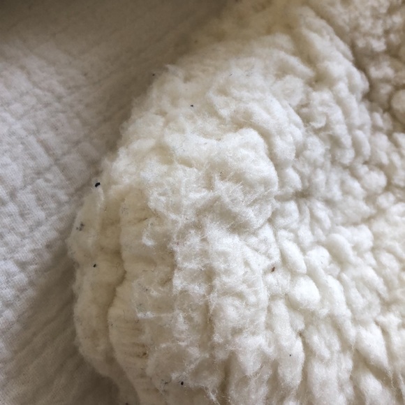 XMWEALTHY White Plush Swaddle Blanket - Picture 9 of 11